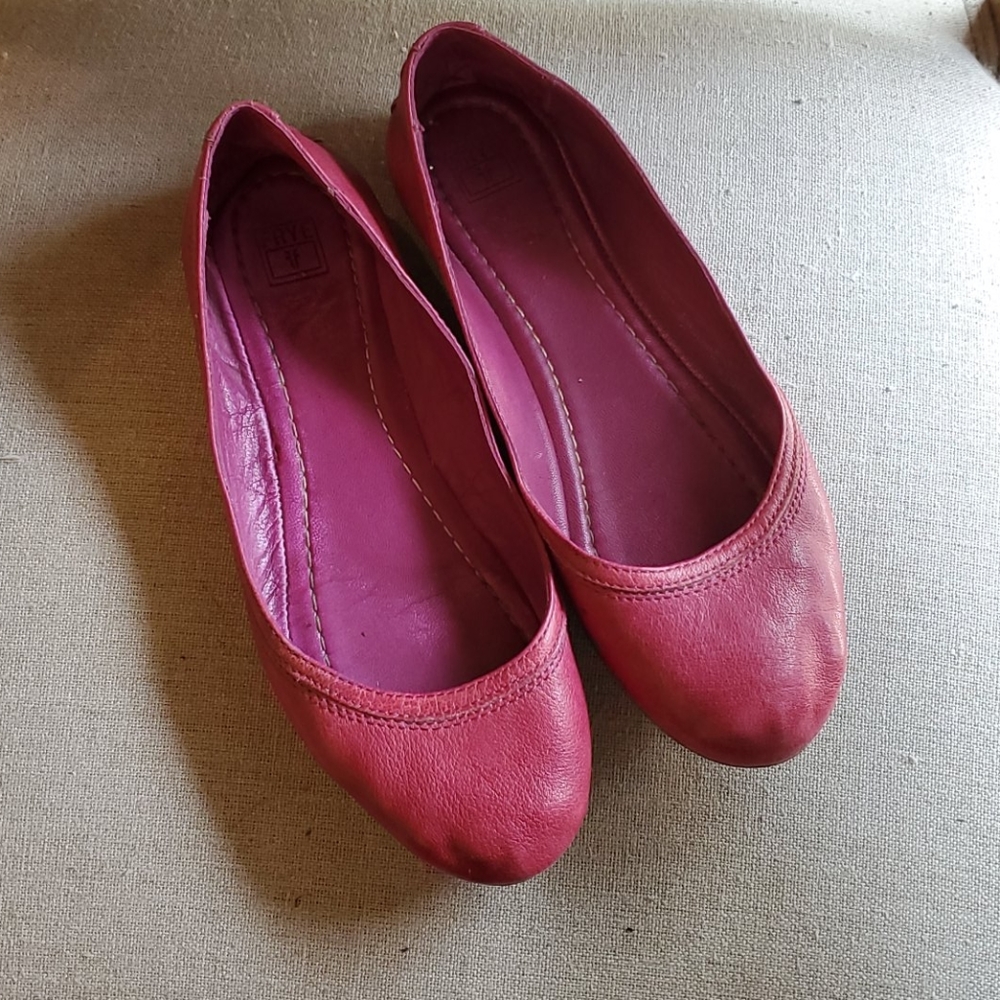 Frye Carson Ballet Berry 8